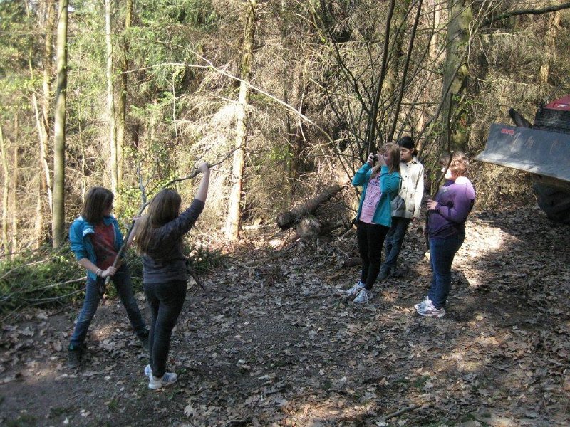 girls day 2013 035.jpg - Girls‘ Day 2013 im Forstrevier Handschuhsheim beim Landschafts- und Forstamt der Stadt Heidelberg. (Foto: Stadt Heidelberg)